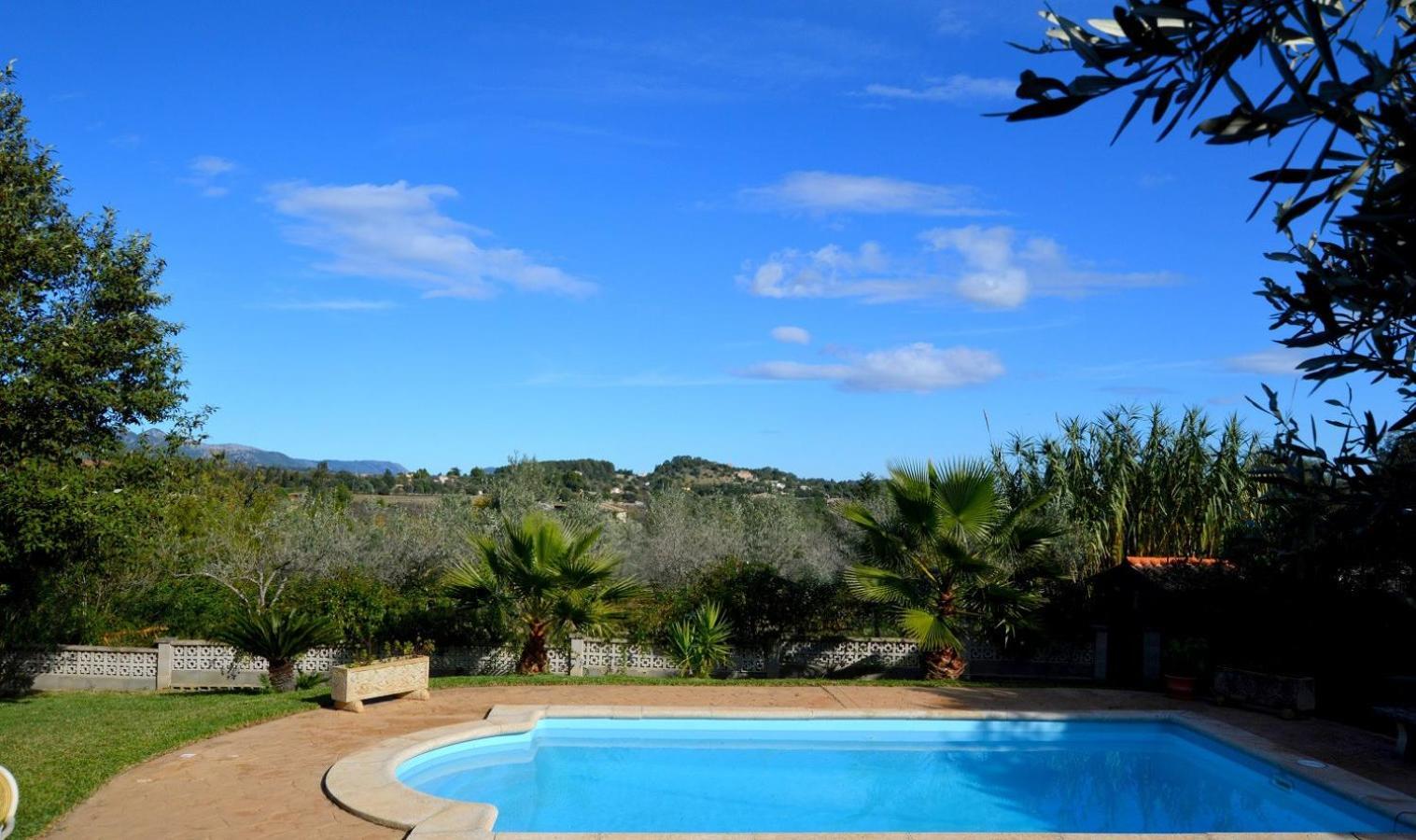 Finca Con Piscina Es Blanquer Pensionat Exteriör bild