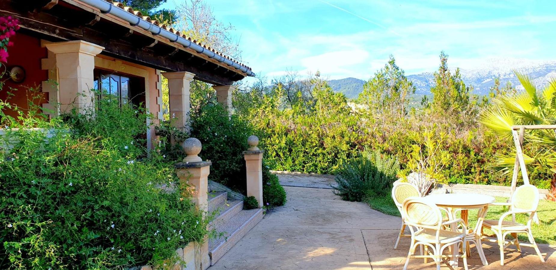 Finca Con Piscina Es Blanquer Pensionat Exteriör bild